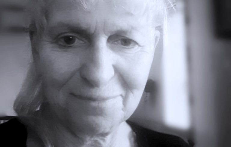 Léa Altman, comédienne à la Réenchanterie