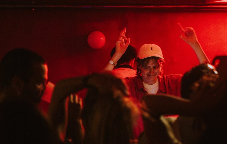 Dj set Barée Masse Le Mazette Paris Juillet 2025