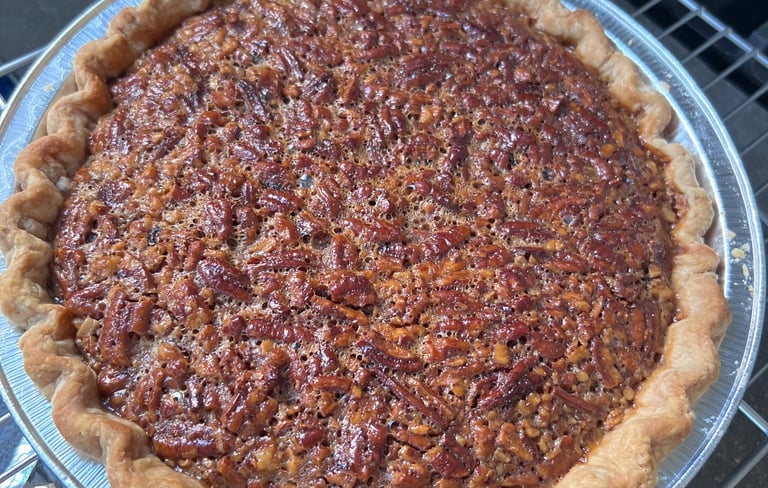 finished pecan pie