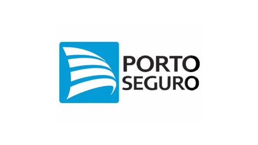 Logomarca da empresa PORTO SEGURO, com predominância das cores branco, preto e azul celeste.