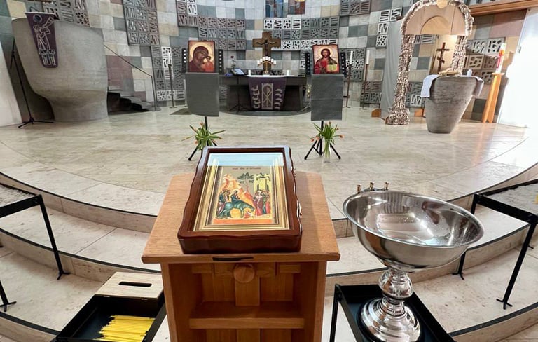 Українська православна церква у Штутгарті у свято Входу Господнього в Єрусалим