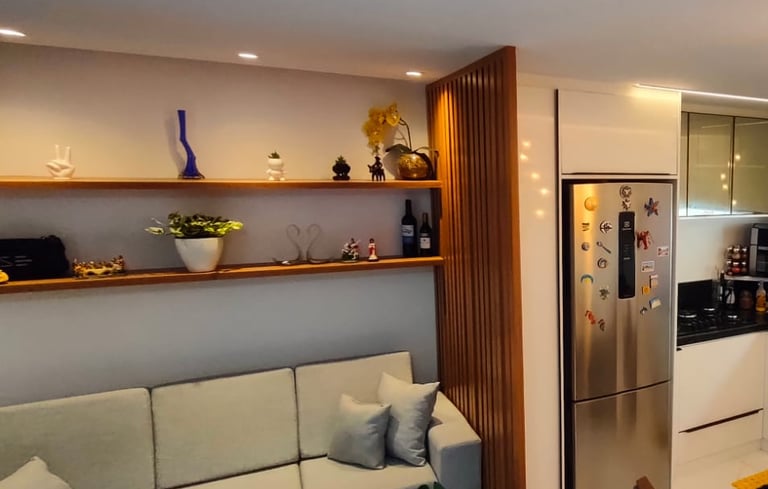 Sala de estar e cozinha planejada