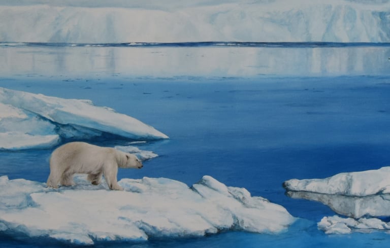 En peinture, un ours blanc marche paisiblement sur un iceberg, en arrière plan le glacier Svalbard