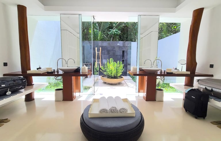 park-hyatt-maldives-beach-villa-bathroom