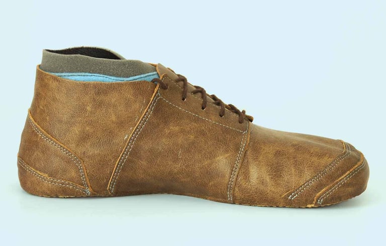 foot shaped leather shoes