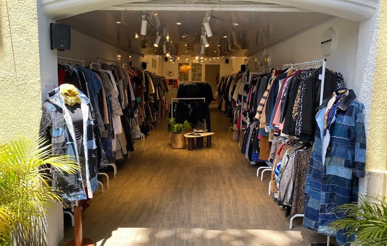 Tienda E social, ropa de segunda en quinta camacho