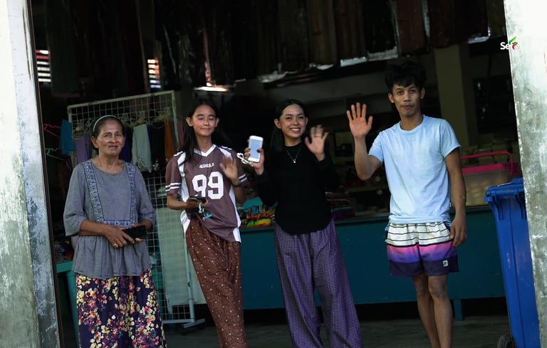 People of Mangsee