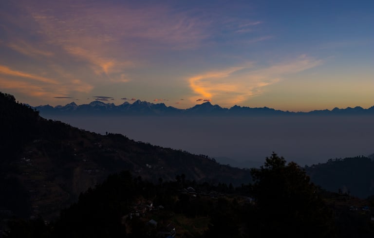 2 day hike, hiking, kathmandu, nepal, bethanchowk, himalayas, temple, hindu, narayanthan