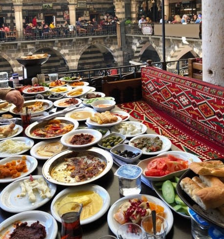 Urfa’da Vegan veya Fit Kahvaltı Nerede Yapılır?