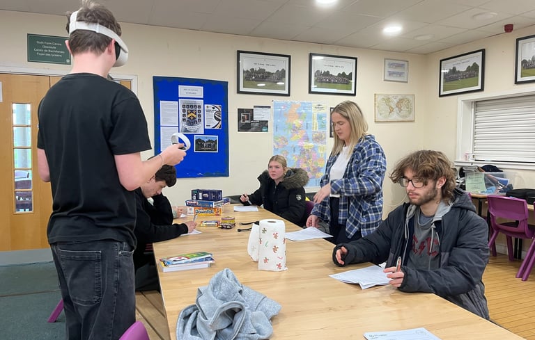 Using VR in English GCSE tutoring in Hitchin