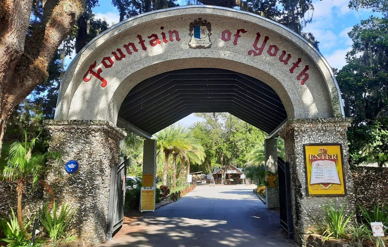 entrance sign that says fountain of youth