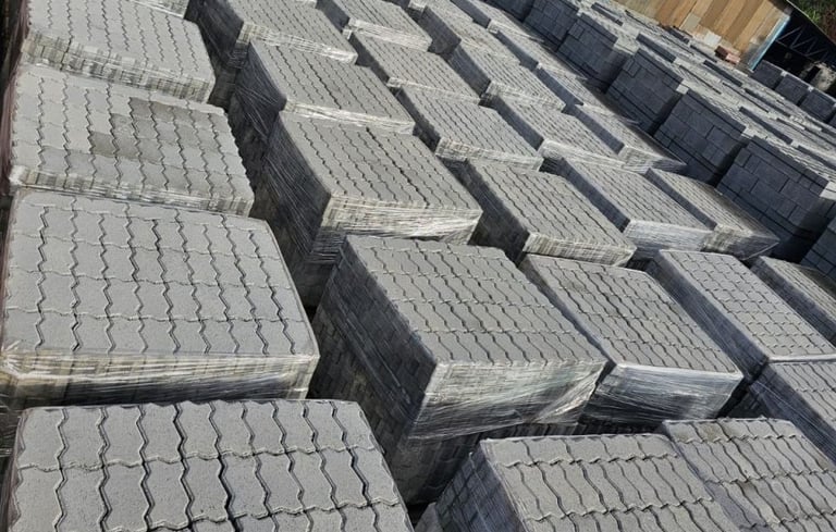 Paver 16 faces