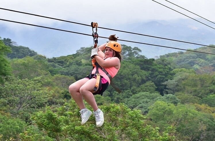 Zip Line Mombacho Volcano