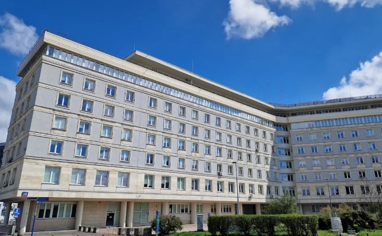 Główny Urząd Statystyczny Warszawa Praga - zdjęcie gmachu urzędu