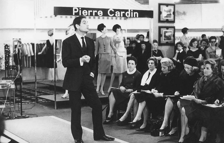 Pierre Cardin criador da moda pret a porter 1959