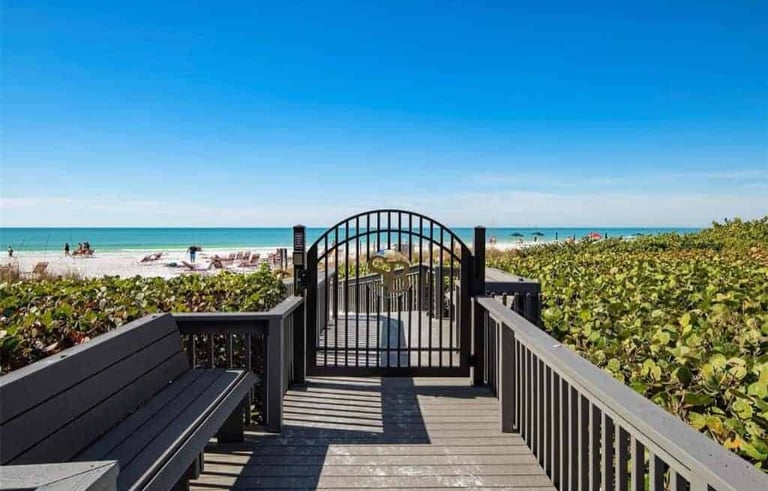 siesta breakers back gate at beach