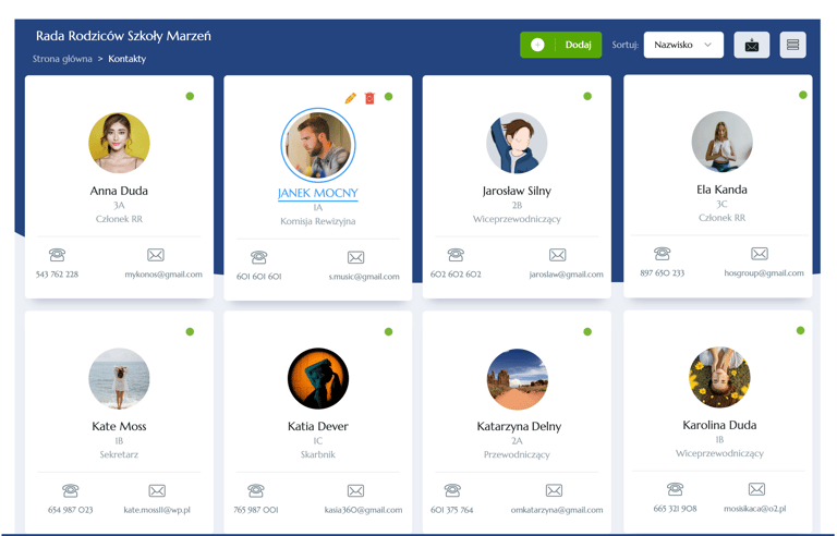 widok kontaktów kafelki