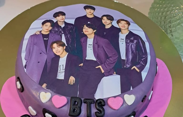 Personalized Photo Special Cake