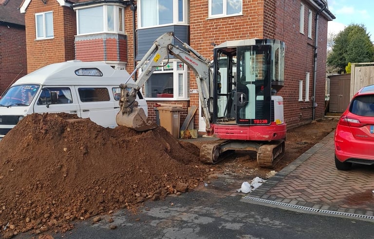 Topsoil supply for landscaping job in Oldbury