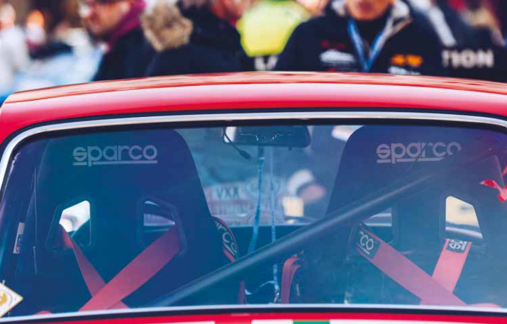 sparco seats in racecar