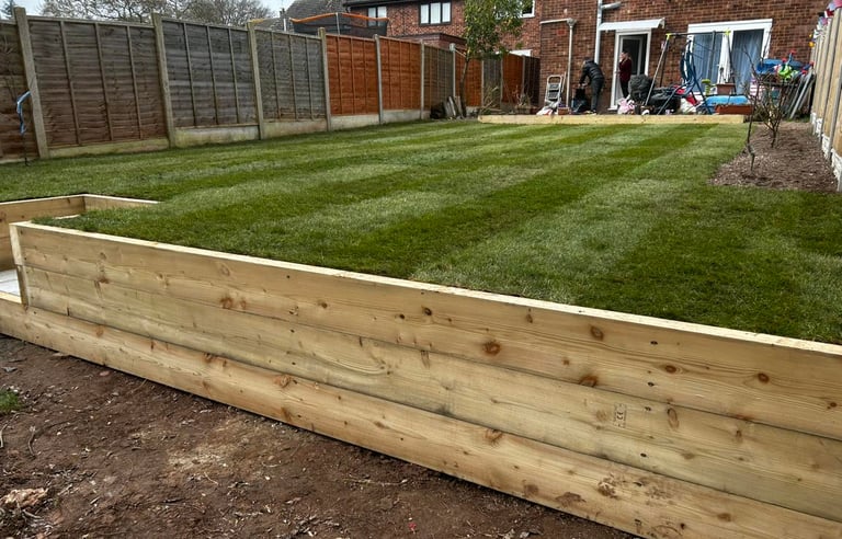 Raised timber sleeper wall in Worcester garden