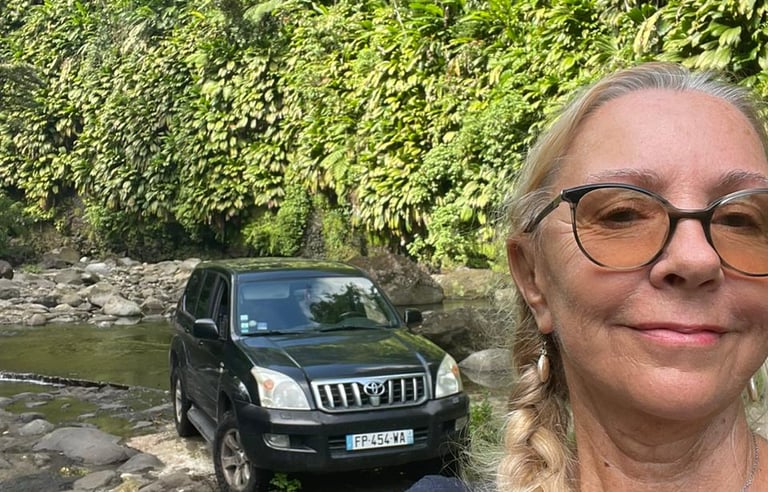 Monique Voyage france guadeloupe