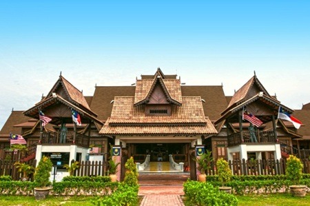 paket tour travel wisata 4 Hari 3 Malam melaka malaka