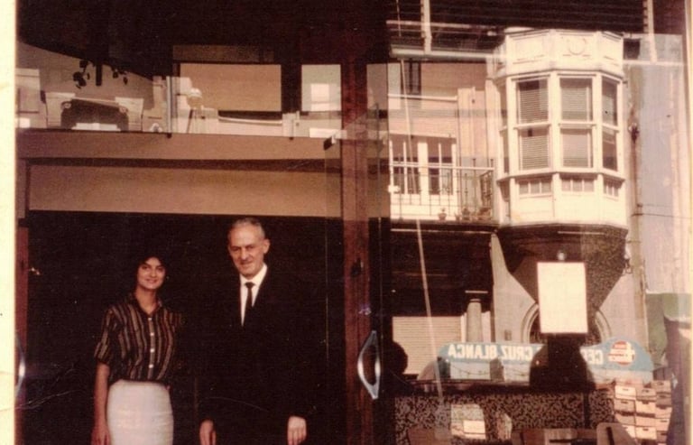 Hotel Arias - Abuelo y mama