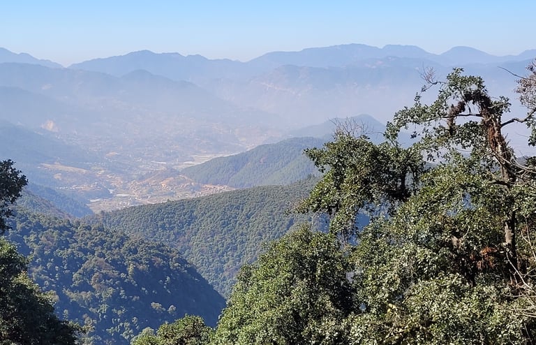 1 day hike, short hike, kathmandu, nepal, phulchoki, himalayas, temple, hindu, buddhist, prayer flag