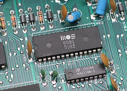 Omini offers precision THT PCB assembly services, ensuring reliable performance and testing.
