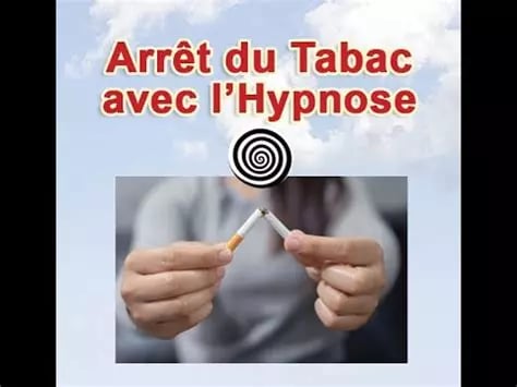 Homme casse une cigarette en deux et inscrit sur l'image : arrêt du tabac avec l'Hypnose