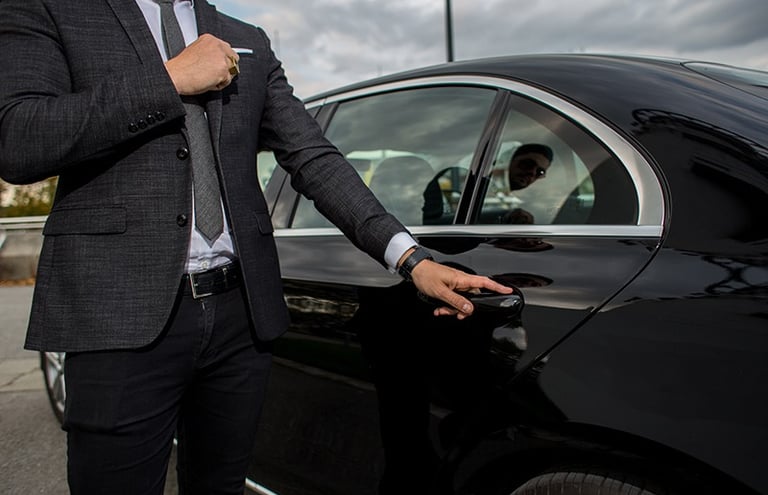 Chauffeur VTC partenaire à Paris pour transfert aéroport