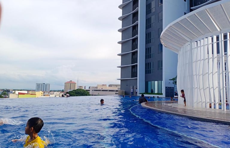 Infinity Pool