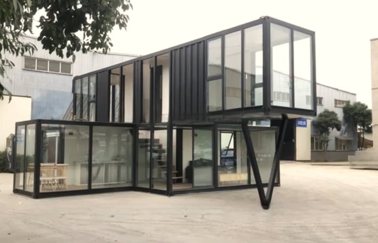 Vivienda modular prefabricada doble altura con acabados de diseño, MODULARS