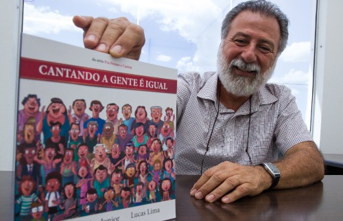 Pra pensar e Cantar - Moacyr Carlos Junior