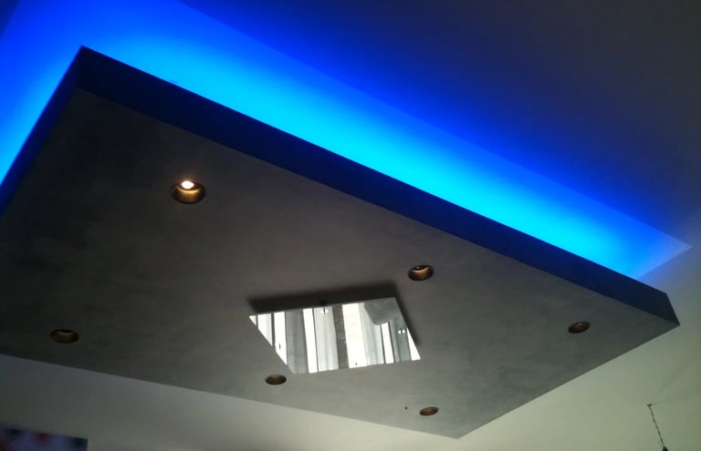 Instalación de iluminación led de techo en Vitoria Gasteiz