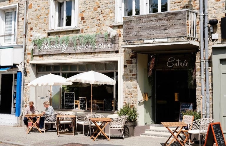 Blooming coffee shop Portbail