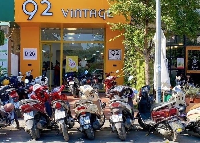 hinh anh shop 92 vintage thoi trang nu secondhand cao cap