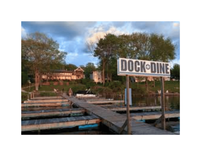 picture of the slips at the dock restaurant on lake wallenpaupack