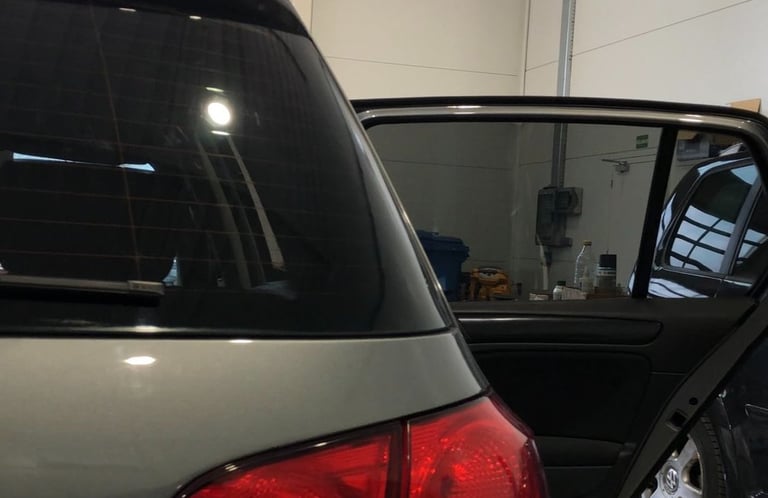 Automobilio stiklų tonavimas