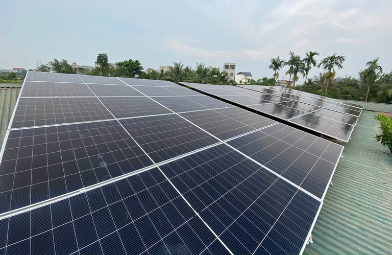 so sánh điện mặt trời hòa lưới hybrid off-grid