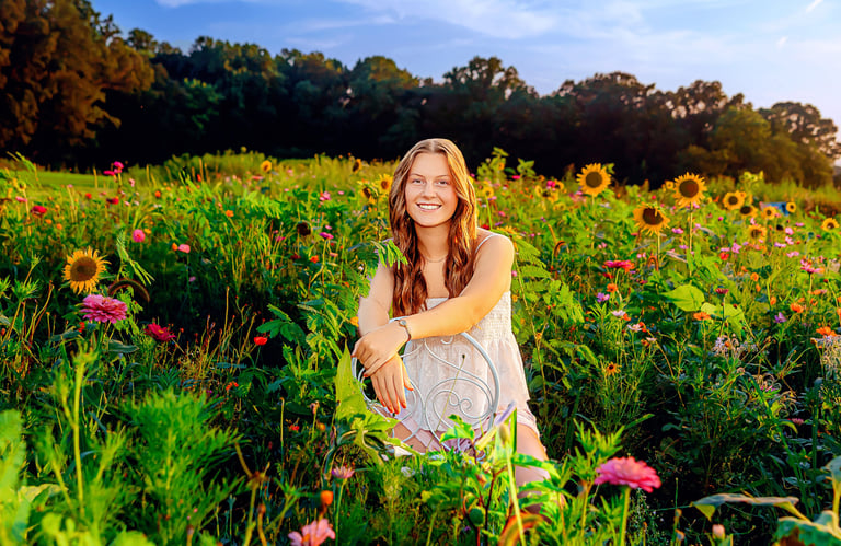 Hershey PA Senior Pictures. Palmyra PA senior pictures. Elizabethtown PA senior pictures. Lititz PA senior pictures. York PA 