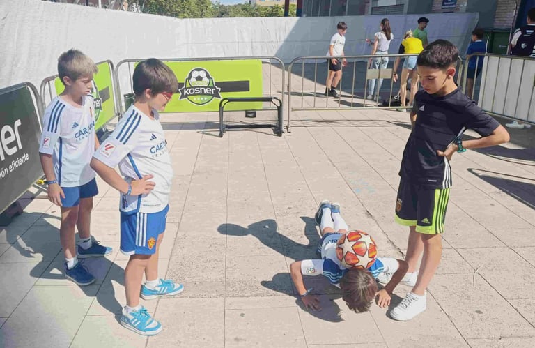 Espectáculos de fútbol para comuniones en Barcelona