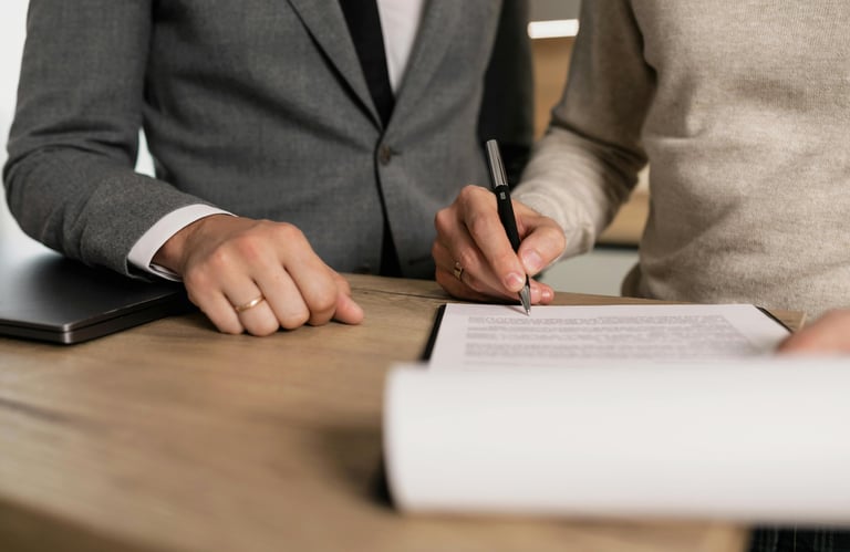 firma de un contrato mercantil