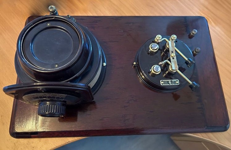 Atwater_Kent_Crystal_Set_Top