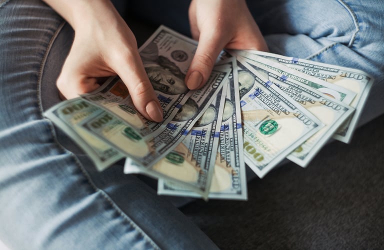 Salary Calculator-free online tool to calculate monthly, weekly and hourly salary from annual income