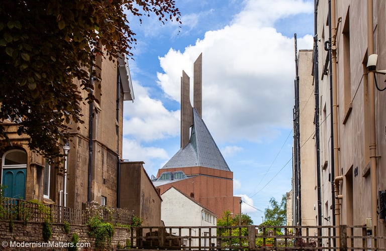 Clifton Cathedral ● Bristol, UK ● Ronald Weeks - Percy Thomas Partnership ● 1970-1973