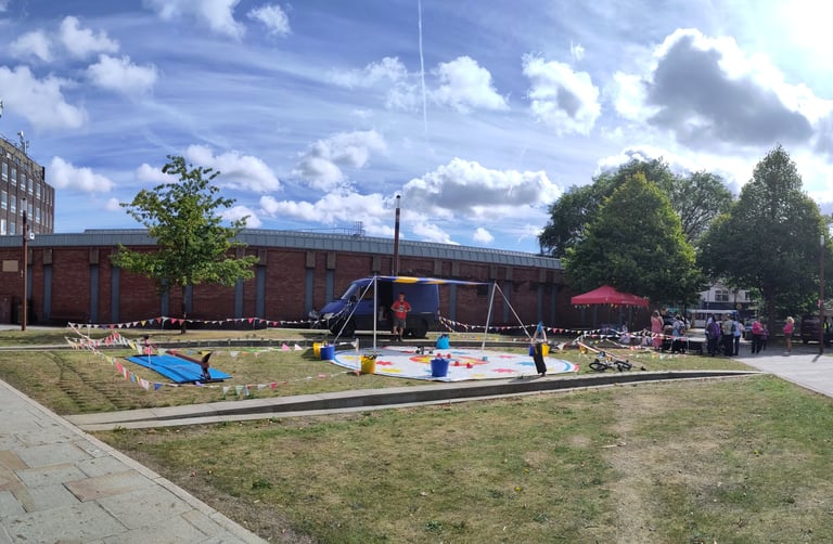 Pop up circus workshop by Earthbound Misfits 