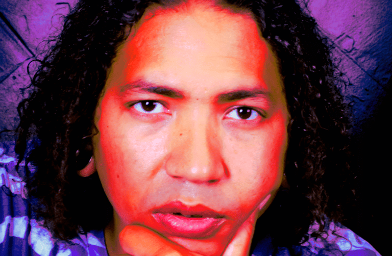 Click to access Coroncoro press releases and interviews.