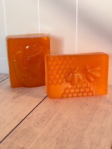 Jabon de Miel con canela y curcuma